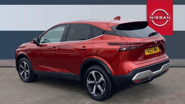 Nissan Qashqai 1.3 DiG-T MH 158 N-Connecta 5dr Xtronic Petrol Hatchback